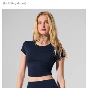 ALO Yoga Navy Women's Crop Top